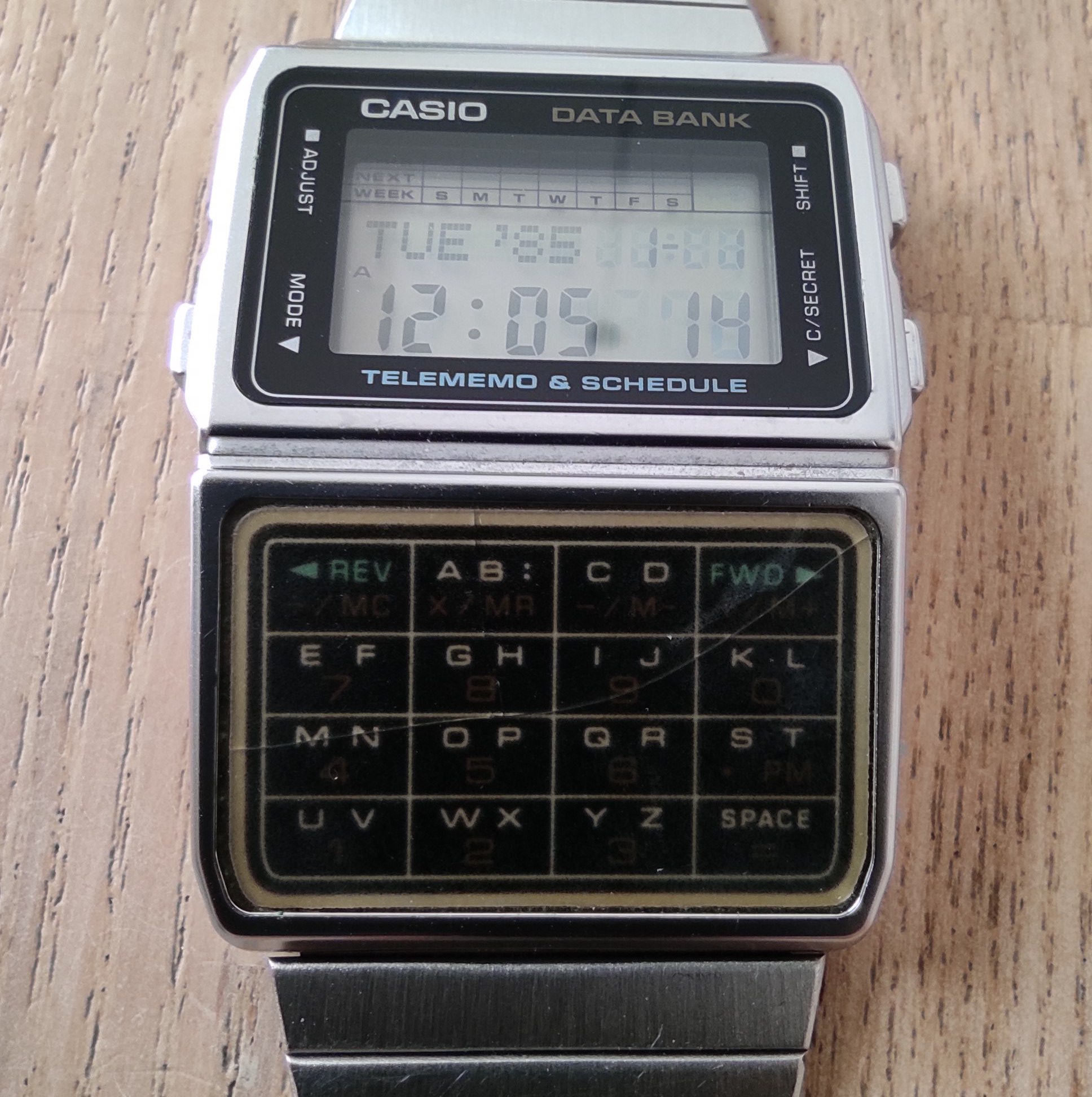 期間限定お値下げ CASIO 腕時計 データバンク 電池切れ 入荷中